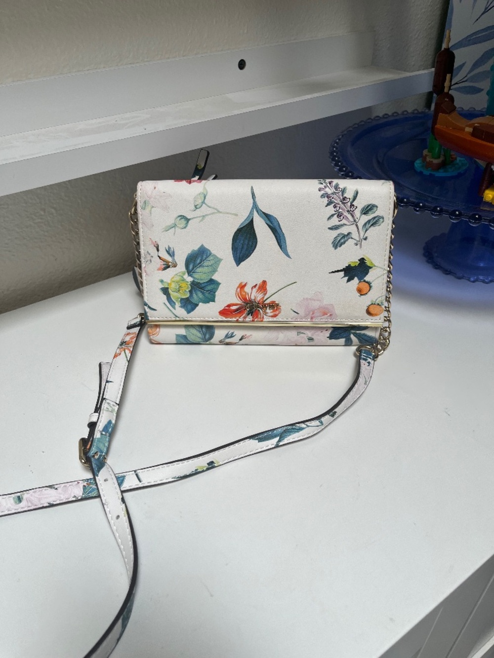 Nine West Floral Wallet Crossbody Organizer Chain Strap Botanical